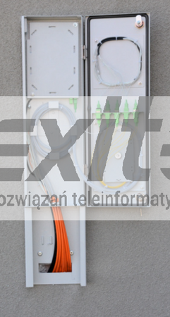 Rozdzielnica Naścienna Światłowodowa Zewnętrzna - 12J RSZ-79/18/6