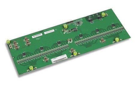 Karta PoE+ dla modułów XCM8944, XCM8948 seria M6100